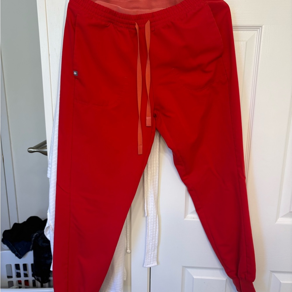Figs pop red Jogger Pants